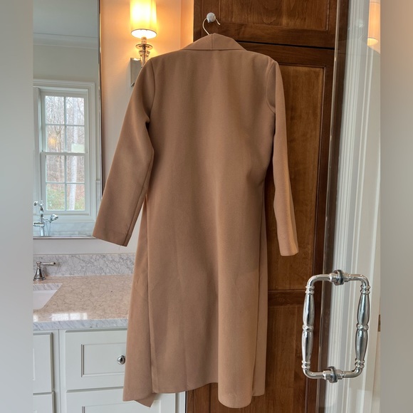 Size 0/XS/Small Camel Double Breasted Peacoat - Picture 2 of 3